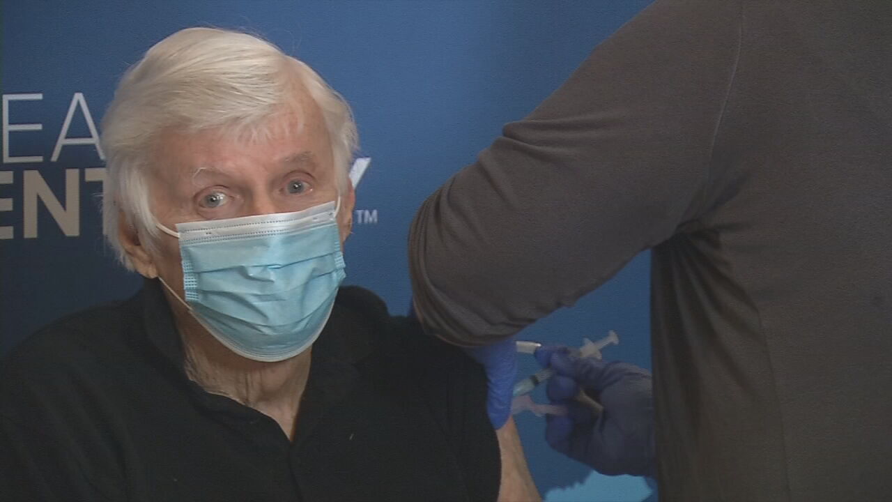 Five former Ky. governors get COVID-19 vaccine in Frankfort